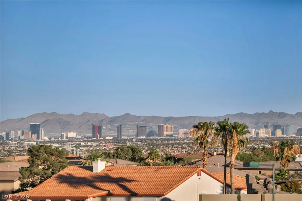 5960 Michelli Crest, Las Vegas, NV 89149