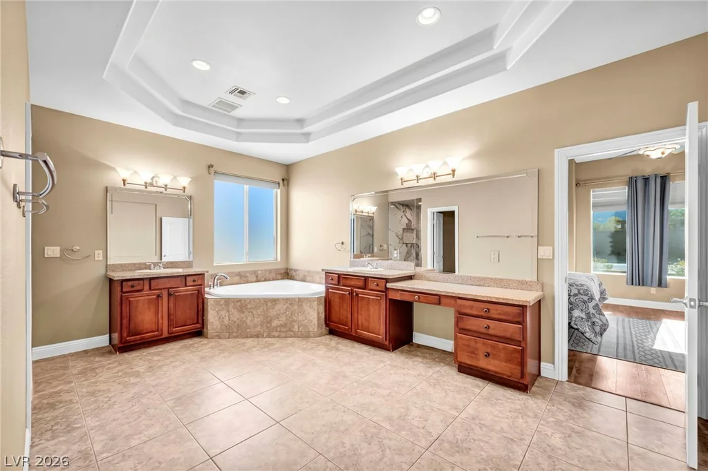 5960 Michelli Crest, Las Vegas, NV 89149