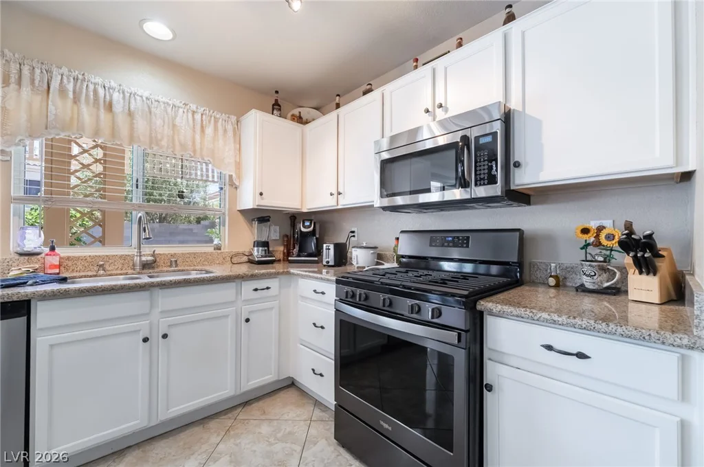 10044 Solid Lime, Las Vegas, NV 89183