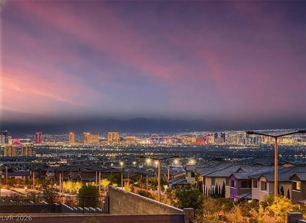 12137 Sage Thunder, Las Vegas, NV 89138