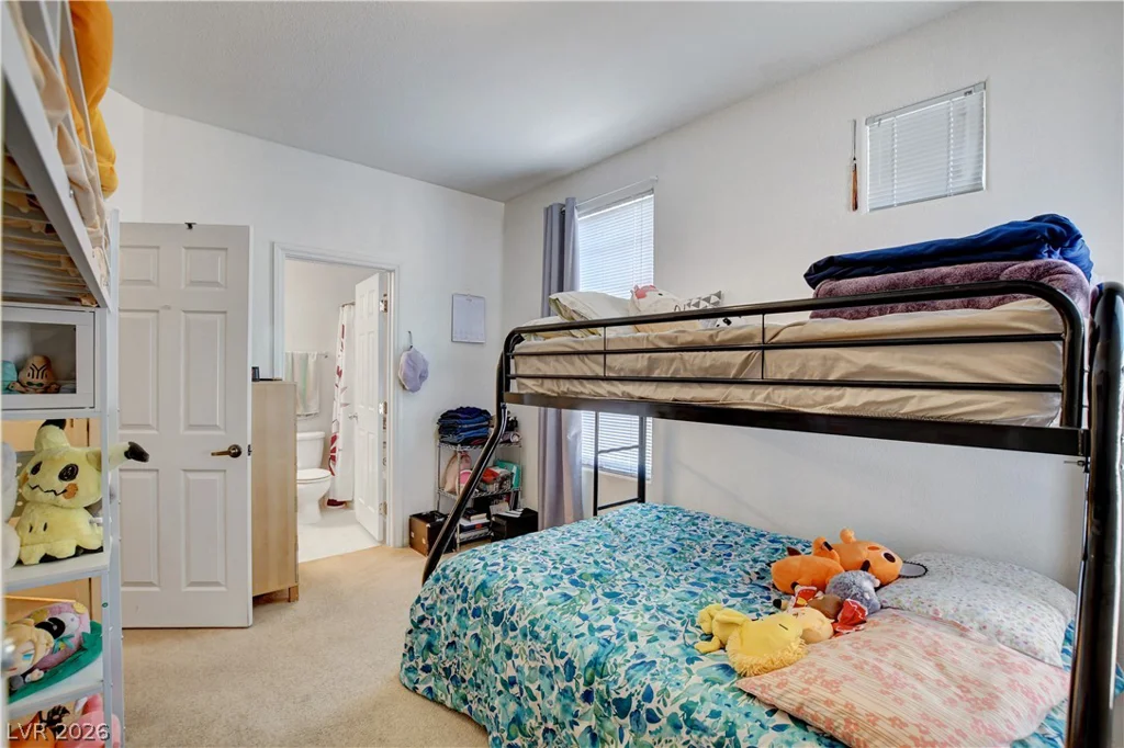 5855 Valley, North Las Vegas, NV 89031