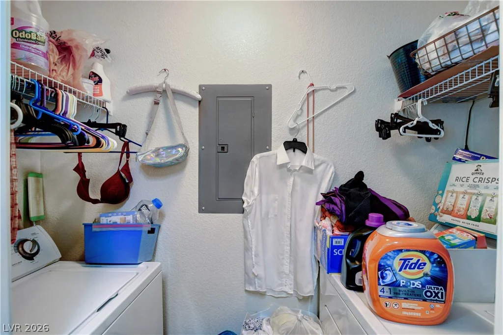 5855 Valley, North Las Vegas, NV 89031
