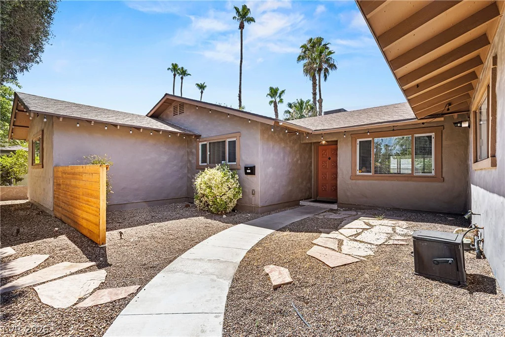 2813 Bryant, Las Vegas, NV 89102