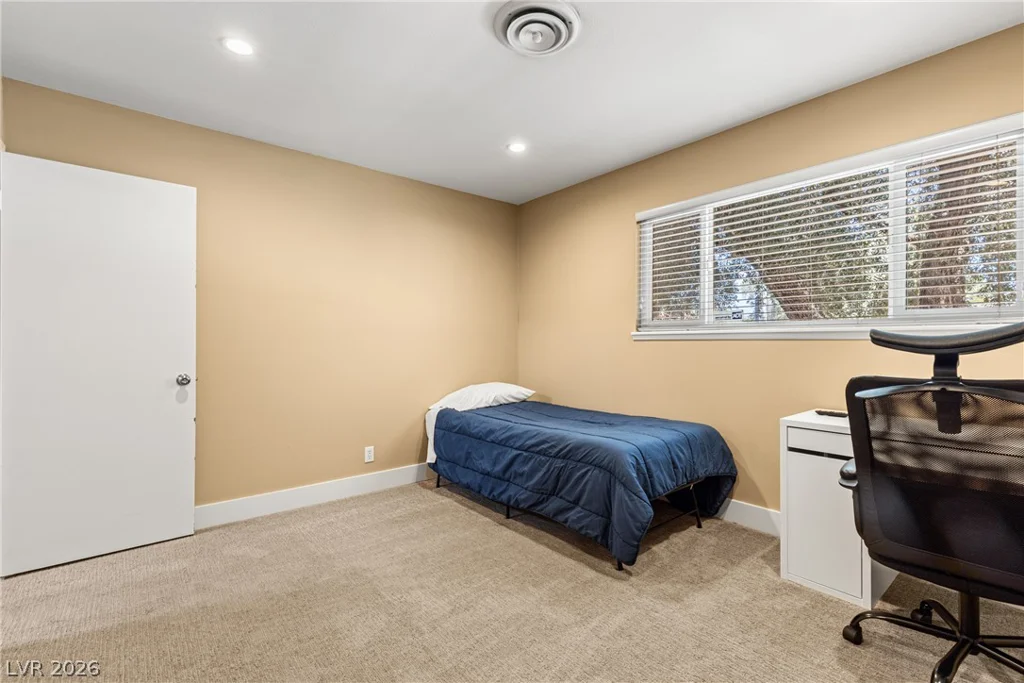 2813 Bryant, Las Vegas, NV 89102