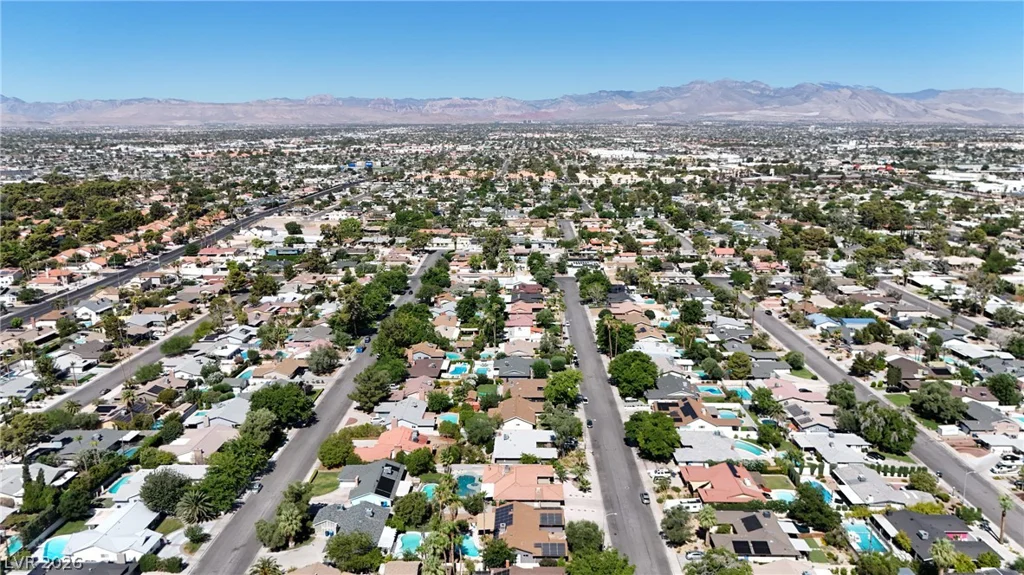 2813 Bryant, Las Vegas, NV 89102