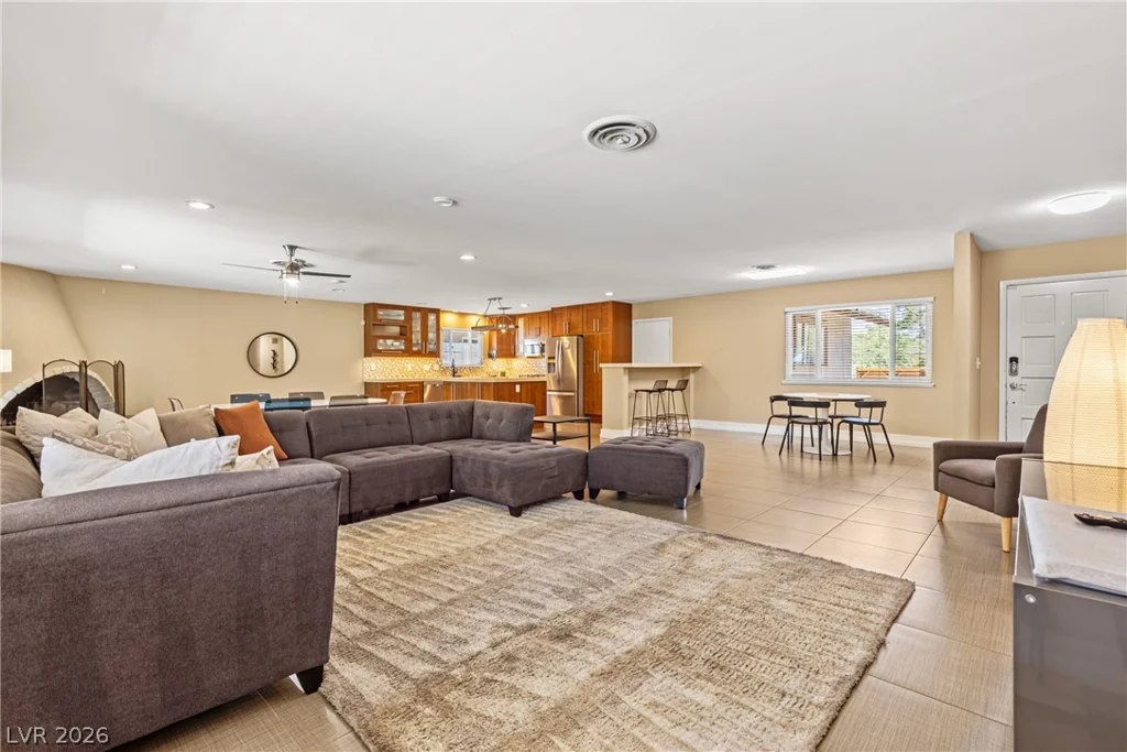 2813 Bryant, Las Vegas, NV 89102