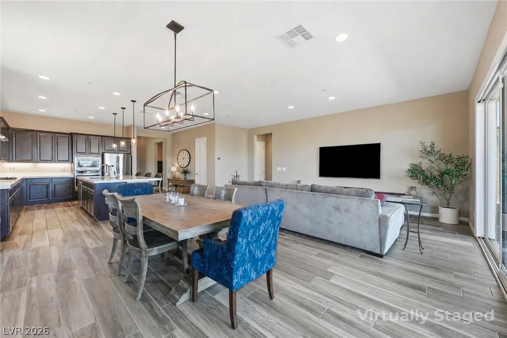 10202 Millholm, Las Vegas, NV 89166