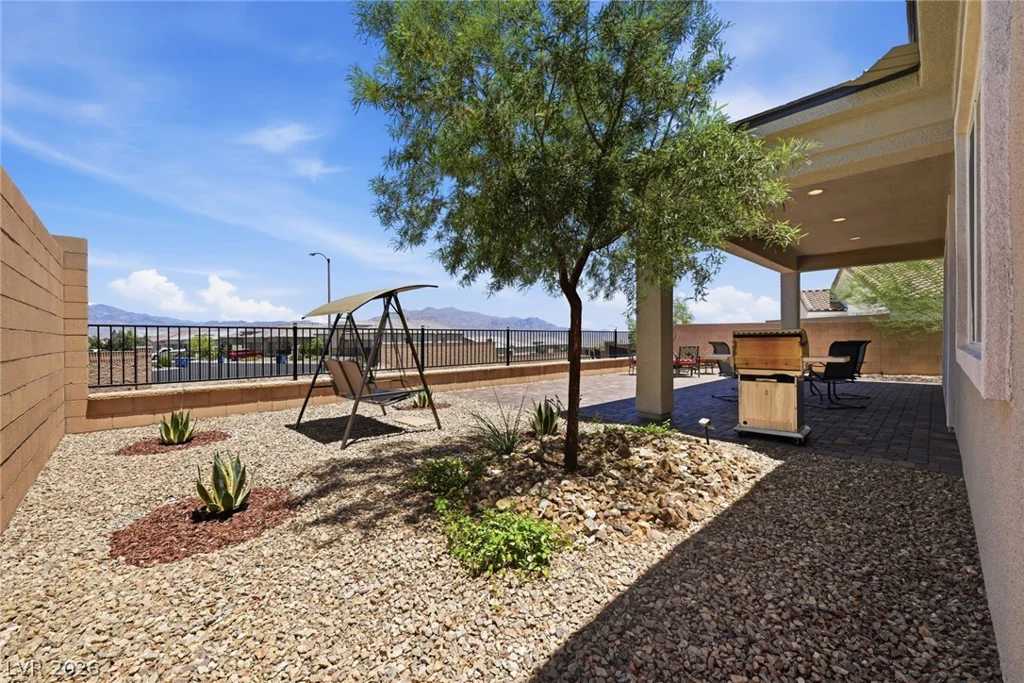 10202 Millholm, Las Vegas, NV 89166