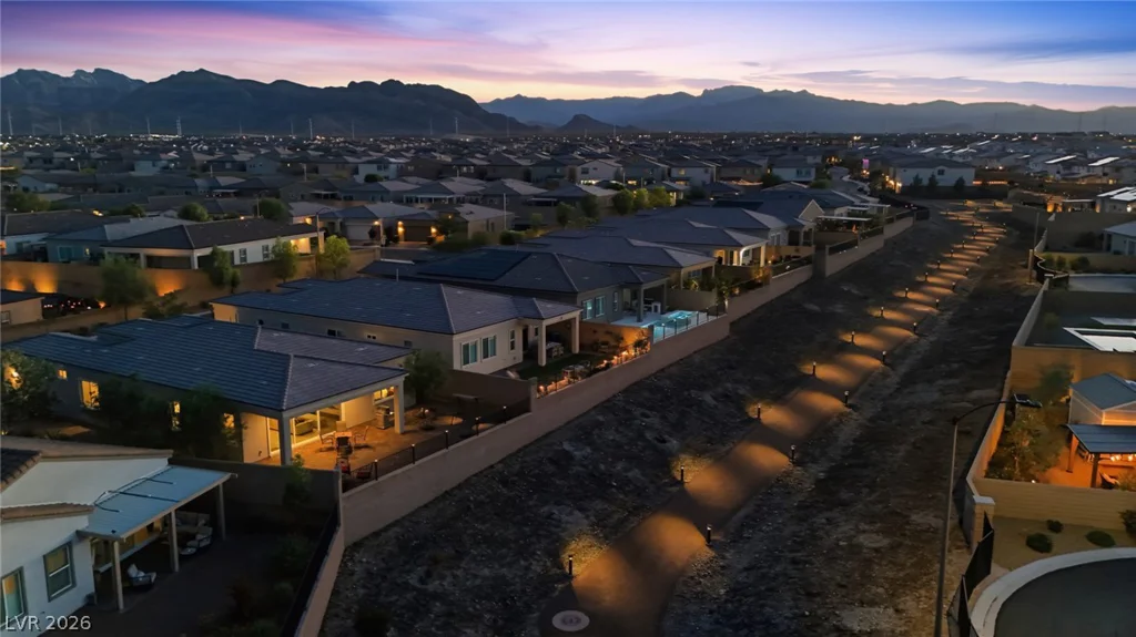 10202 Millholm, Las Vegas, NV 89166
