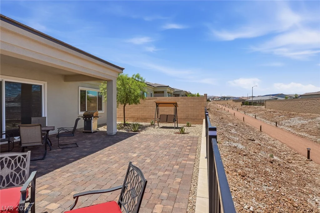 10202 Millholm, Las Vegas, NV 89166