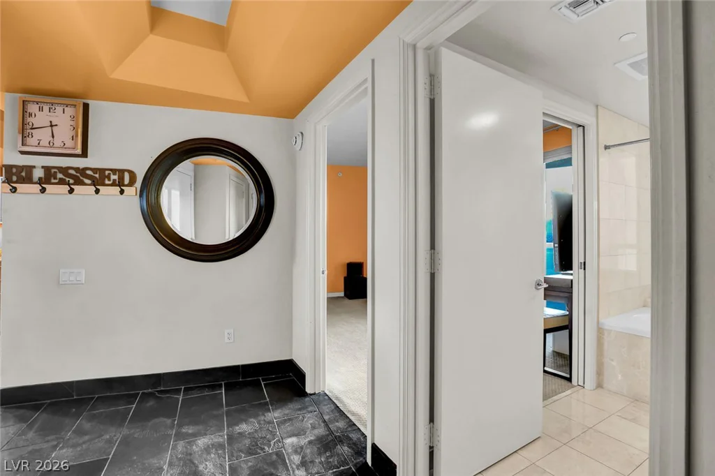 322 Karen, Las Vegas, NV 89109