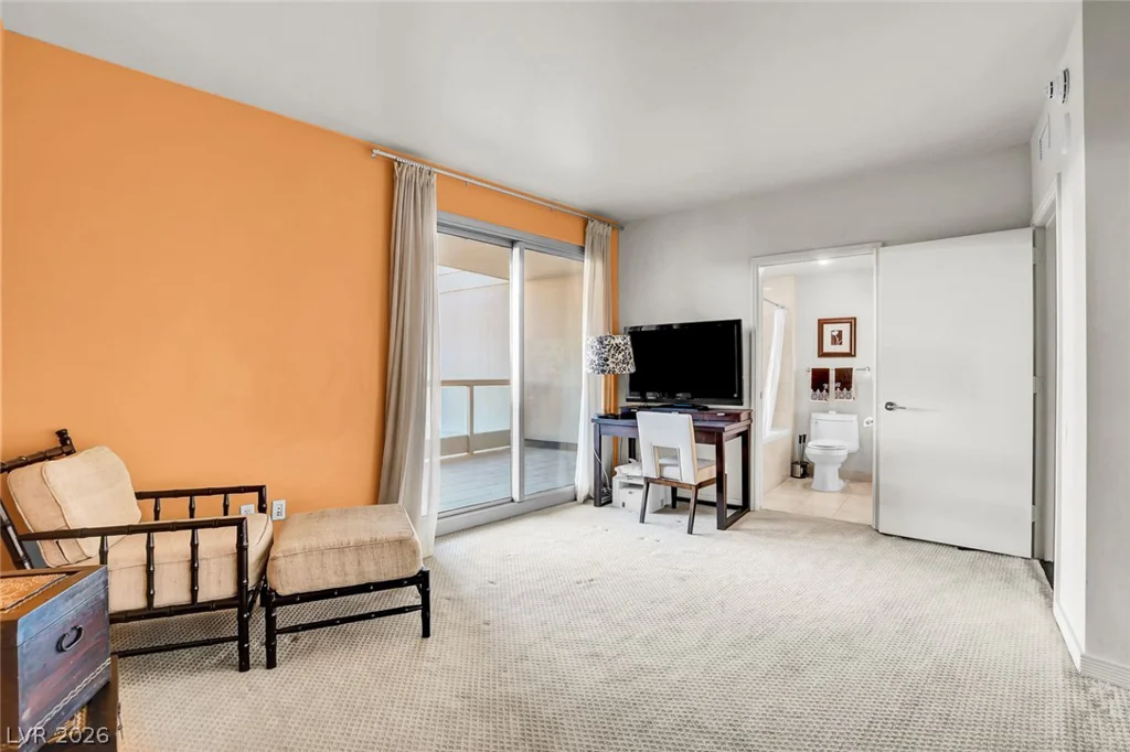 322 Karen, Las Vegas, NV 89109
