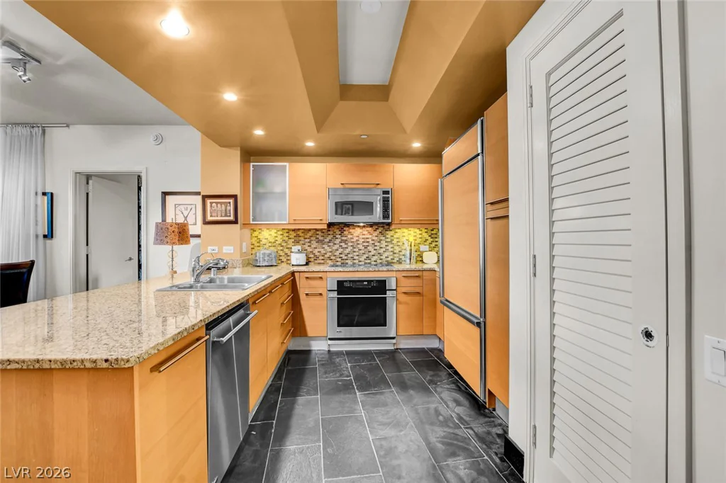 322 Karen, Las Vegas, NV 89109