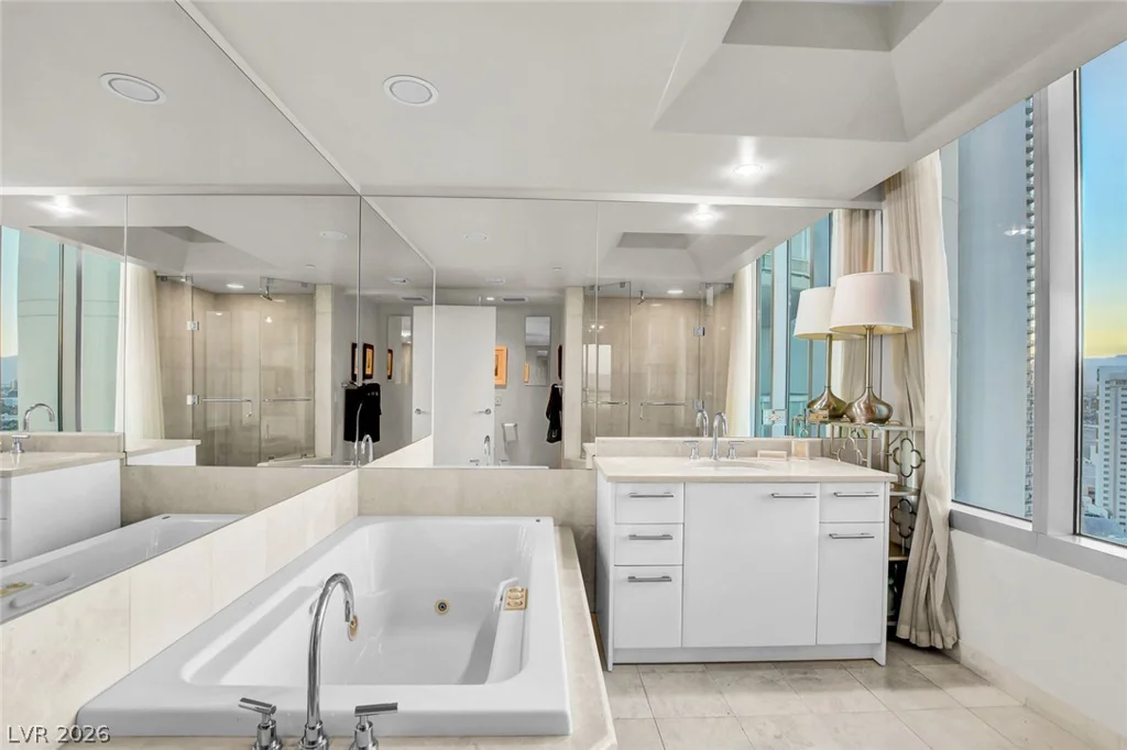 322 Karen, Las Vegas, NV 89109