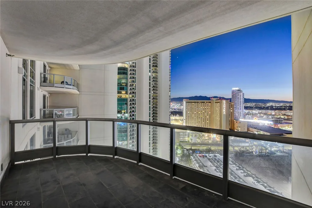 322 Karen, Las Vegas, NV 89109