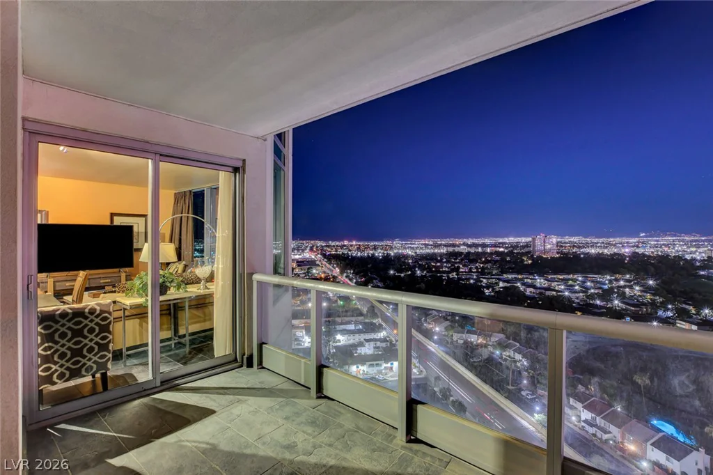 322 Karen, Las Vegas, NV 89109