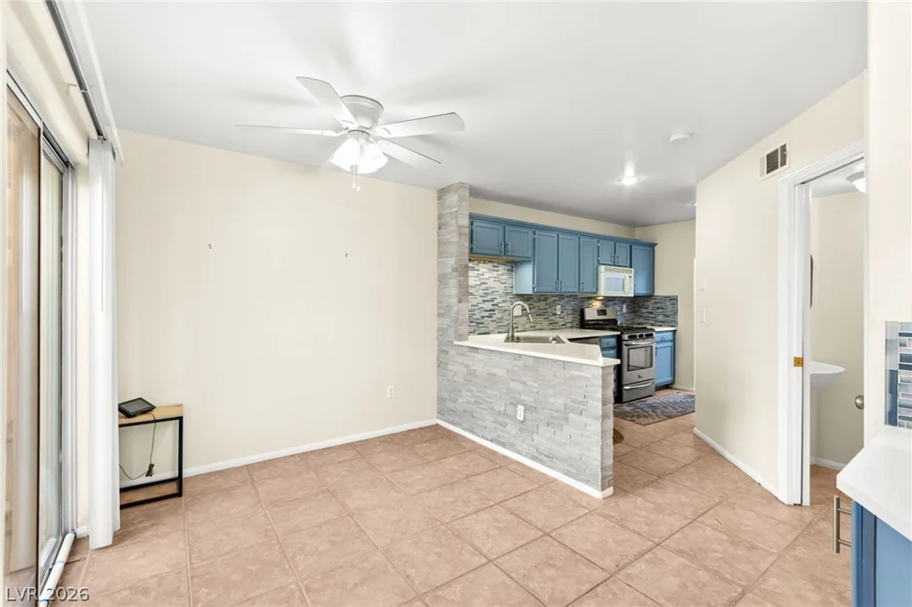 903 Twinkling Sky, Henderson, NV 89015