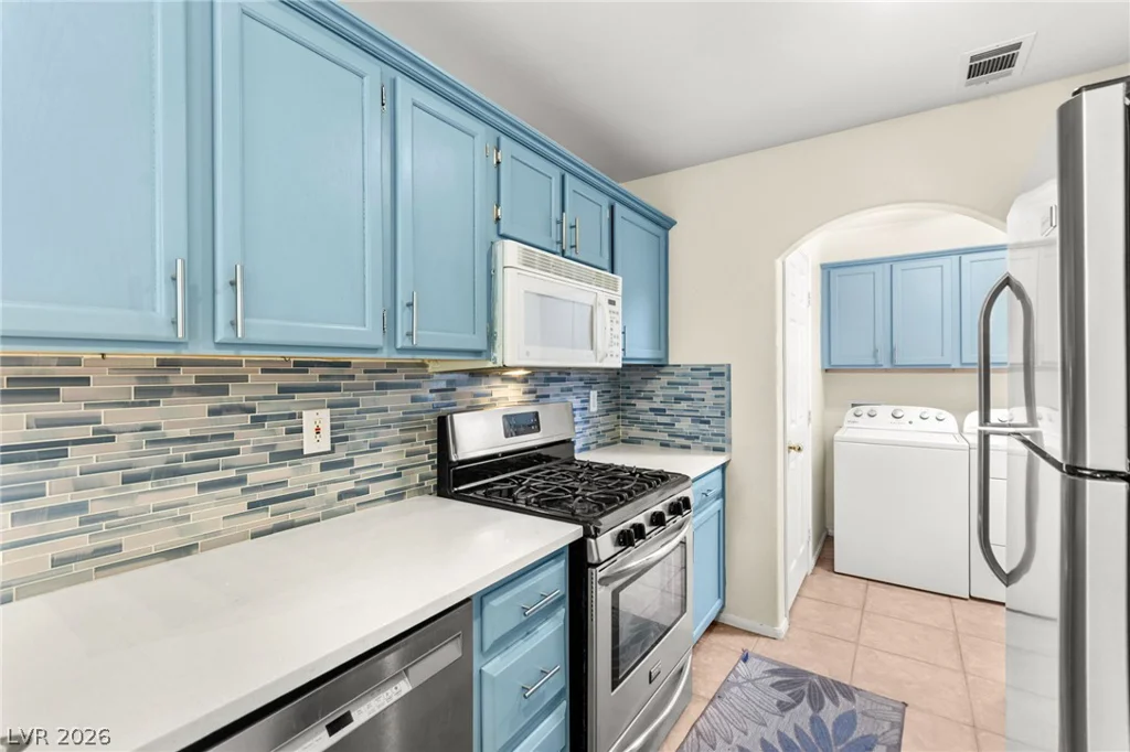 903 Twinkling Sky, Henderson, NV 89015