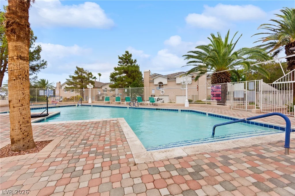 903 Twinkling Sky, Henderson, NV 89015