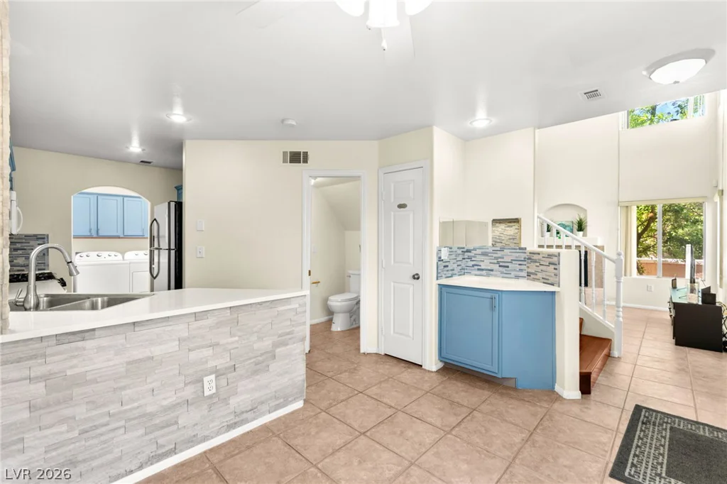 903 Twinkling Sky, Henderson, NV 89015