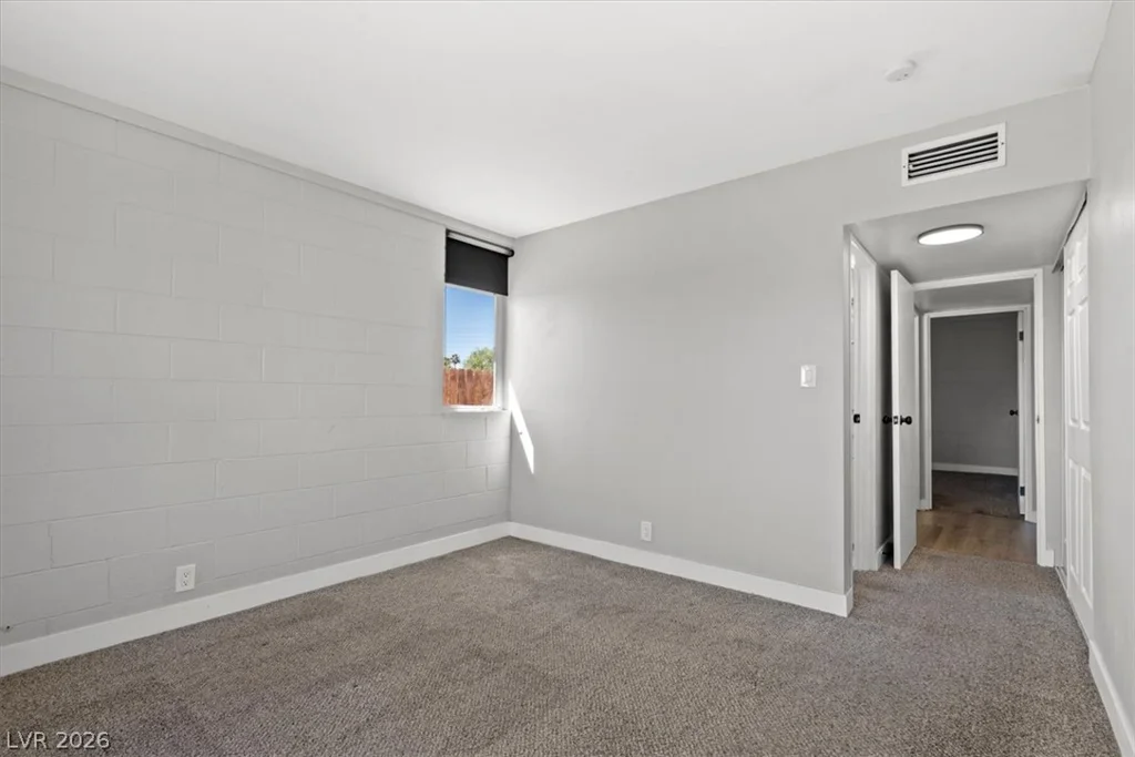 1617 Hartke, Las Vegas, NV 89104