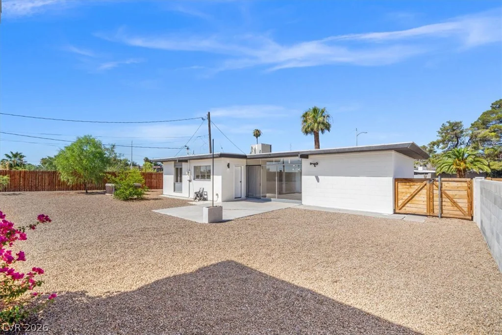 1617 Hartke, Las Vegas, NV 89104