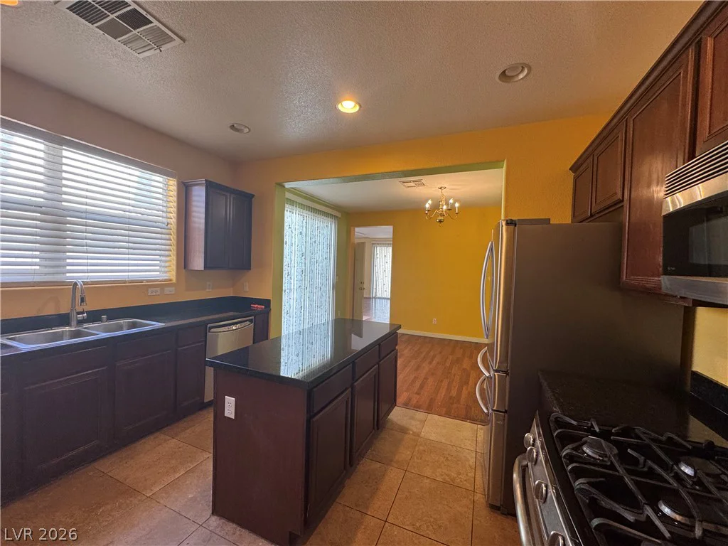 8986 Ellenbrook, Las Vegas, NV 89148