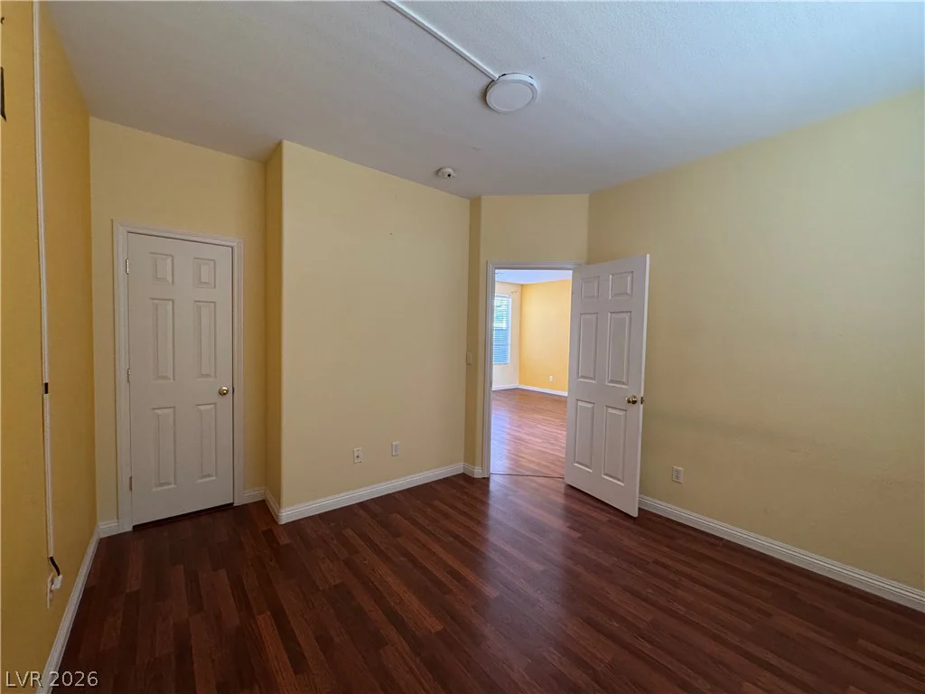 8986 Ellenbrook, Las Vegas, NV 89148