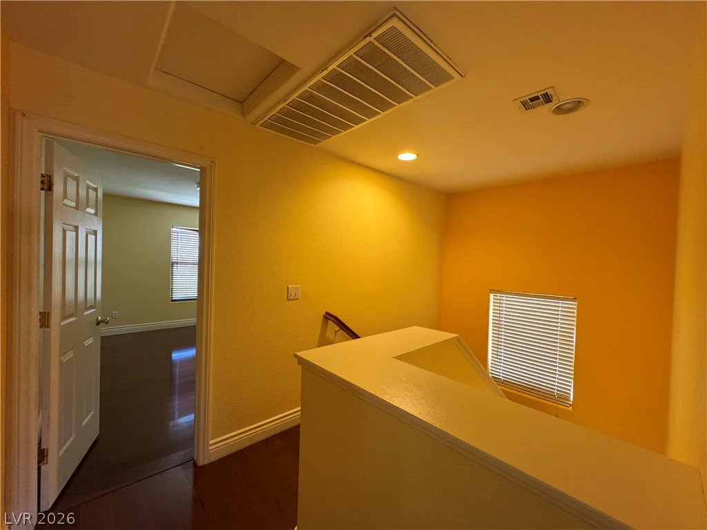 8986 Ellenbrook, Las Vegas, NV 89148