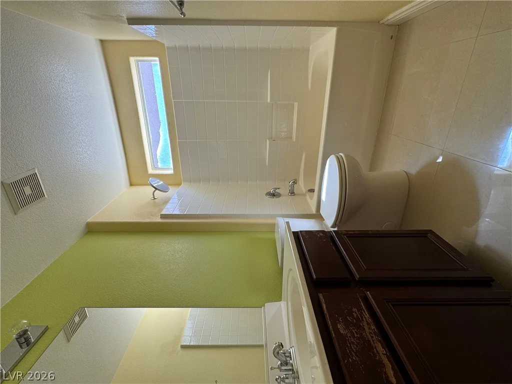 8986 Ellenbrook, Las Vegas, NV 89148