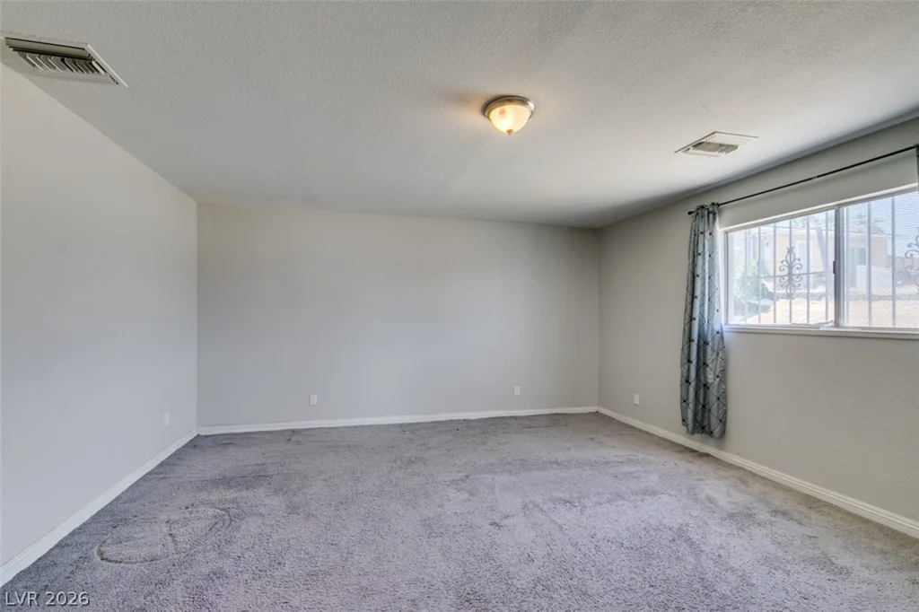 2737 Englestad, North Las Vegas, NV 89030