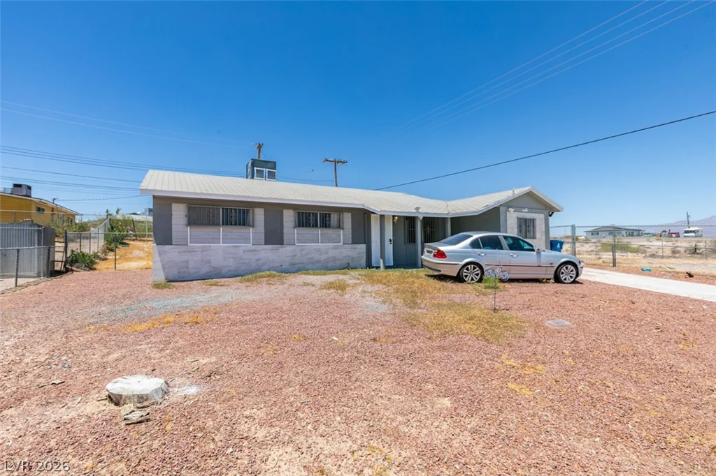 2737 Englestad, North Las Vegas, NV 89030