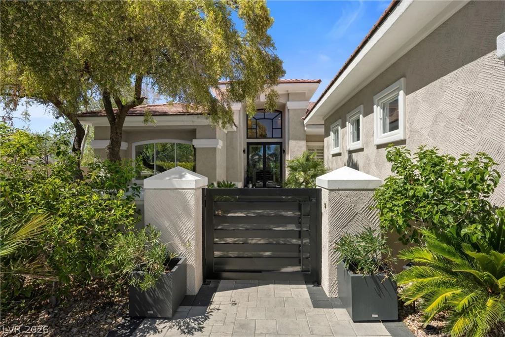 8908 Tavistock, Las Vegas, NV 89134