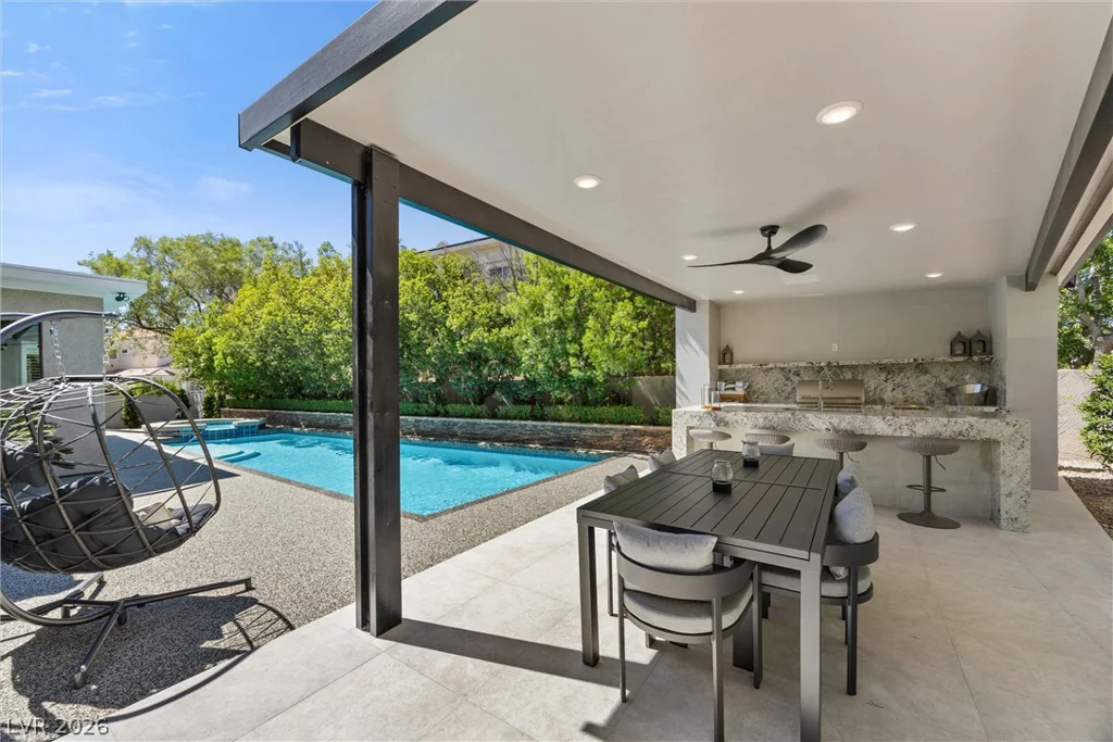 8908 Tavistock, Las Vegas, NV 89134