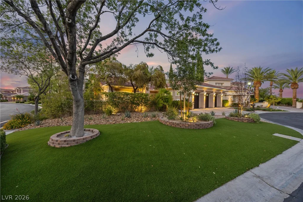 8908 Tavistock, Las Vegas, NV 89134