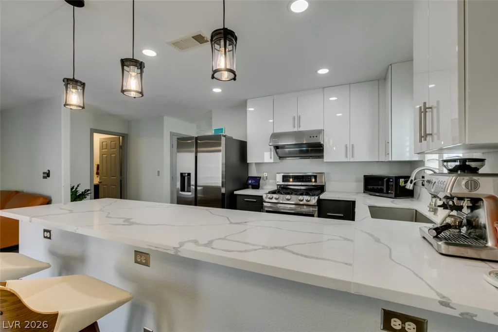 10213 Asti, Las Vegas, NV 89134
