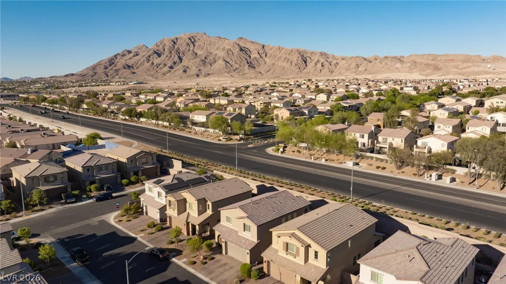 2728 Lindsey Springs, Las Vegas, NV 89142