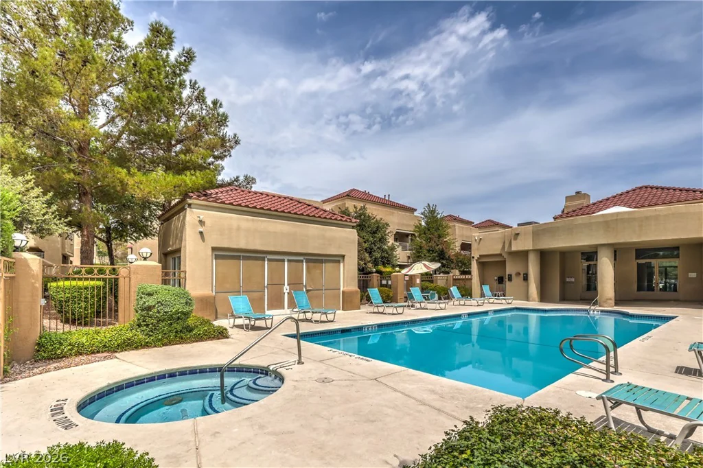 1909 High Valley, Las Vegas, NV 89128