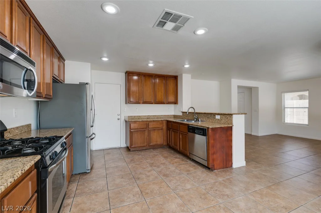 6232 Halstead, North Las Vegas, NV 89081