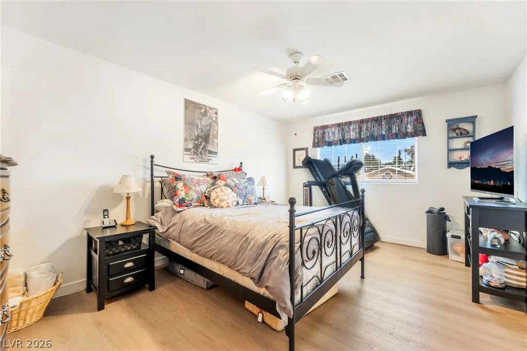 9695 Blue Calico, Las Vegas, NV 89123