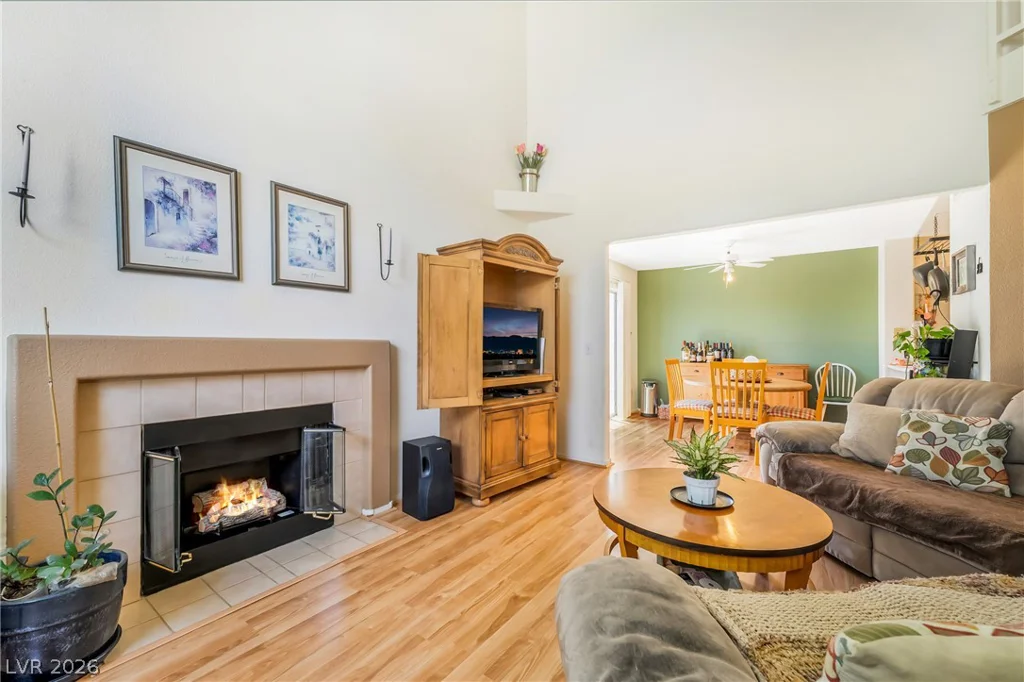 9695 Blue Calico, Las Vegas, NV 89123