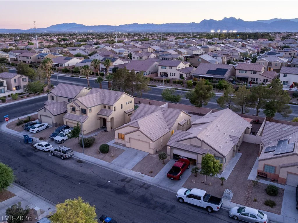 6515 Velvet Silk, North Las Vegas, NV 89084