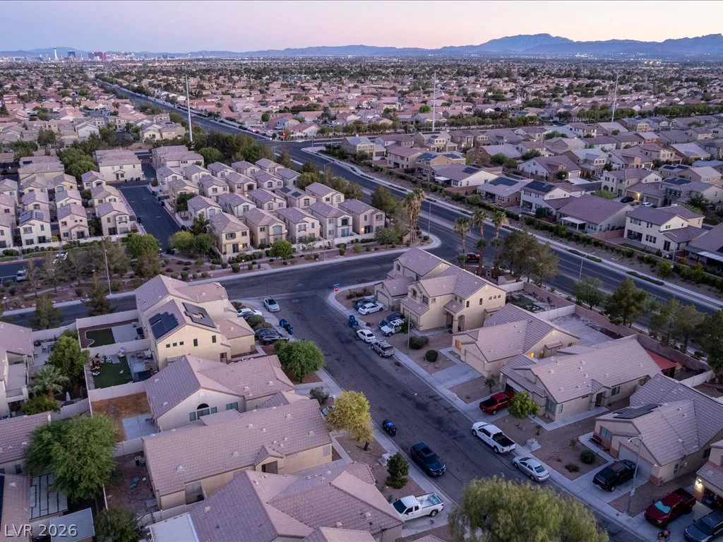 6515 Velvet Silk, North Las Vegas, NV 89084