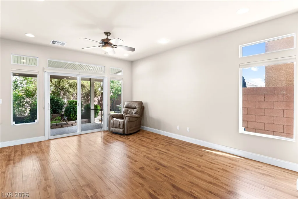 8312 Langhorne Creek, Las Vegas, NV 89139