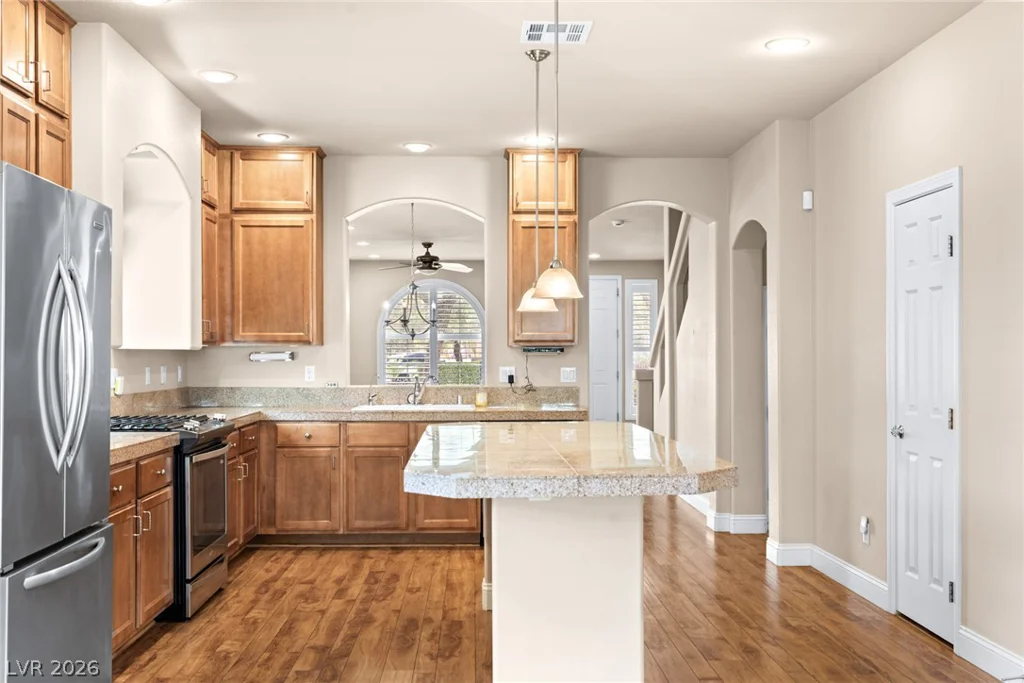 8312 Langhorne Creek, Las Vegas, NV 89139