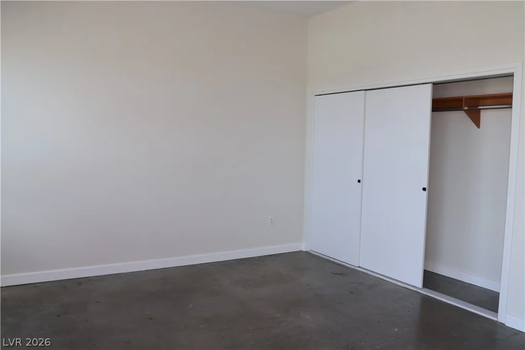 200 HOOVER, Las Vegas, NV 89101