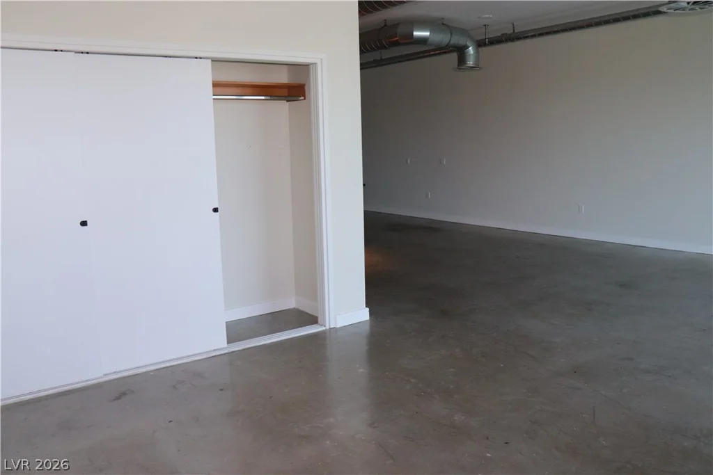 200 HOOVER, Las Vegas, NV 89101