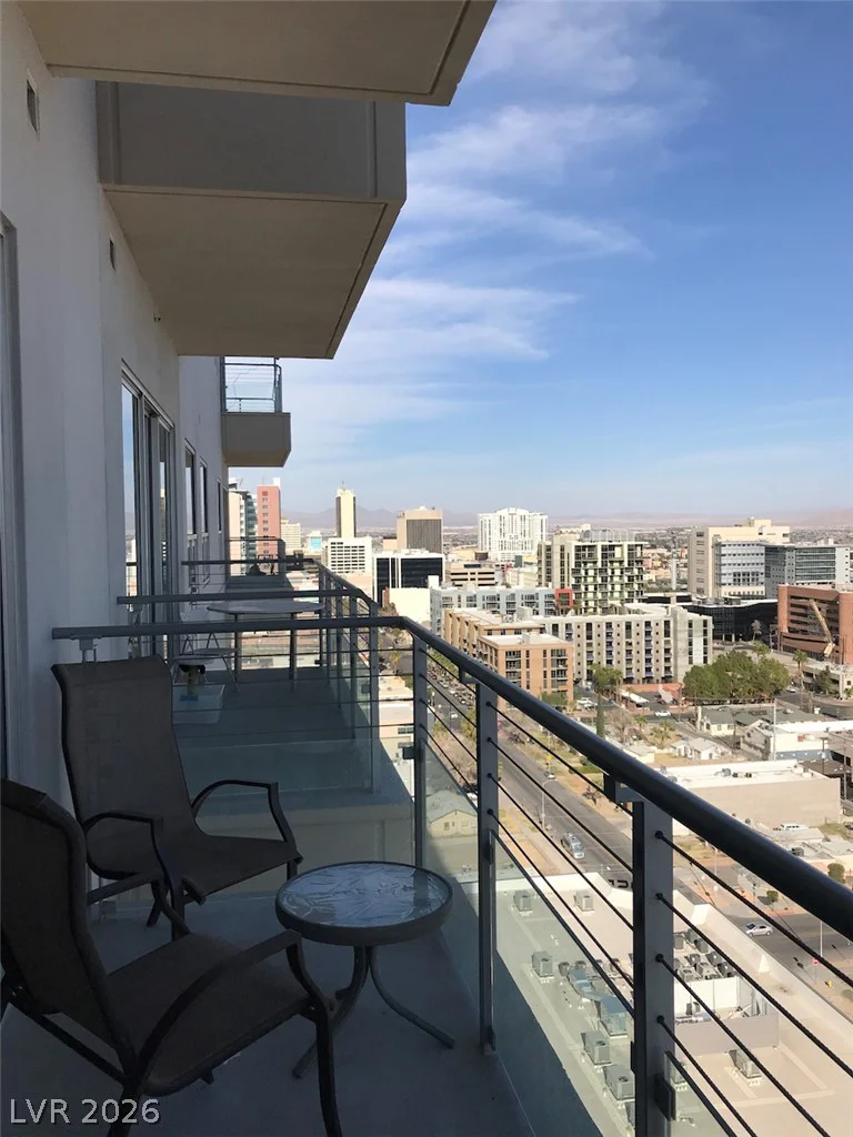 200 HOOVER, Las Vegas, NV 89101