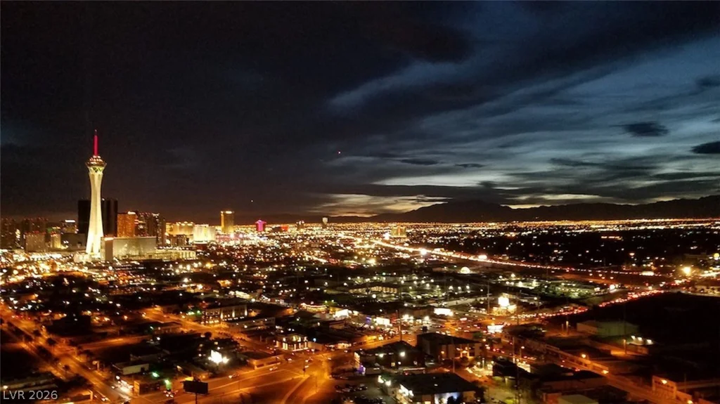 200 HOOVER, Las Vegas, NV 89101