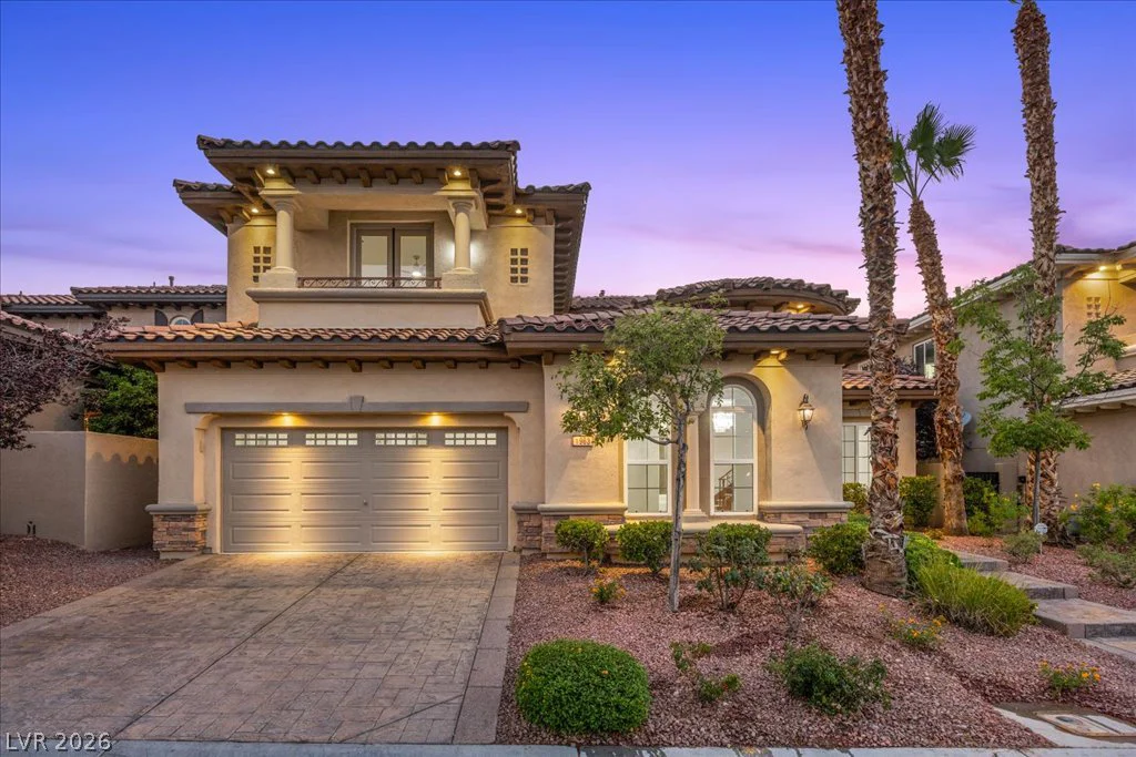 1963 Orchard Mist, Las Vegas, NV 89135